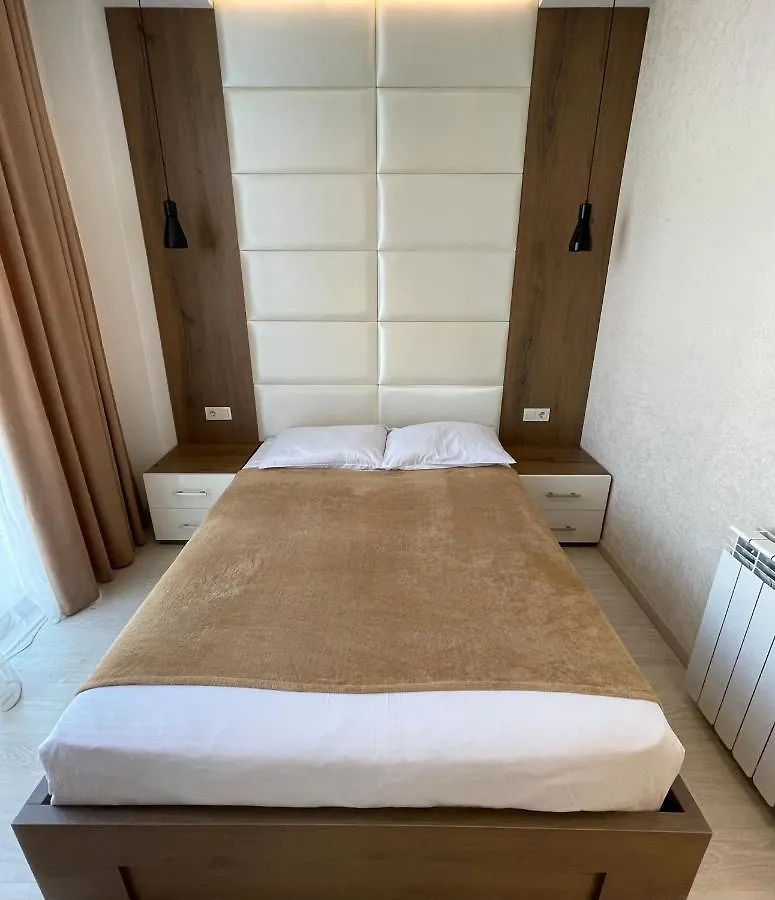 Apartments At Like House バトゥーミ