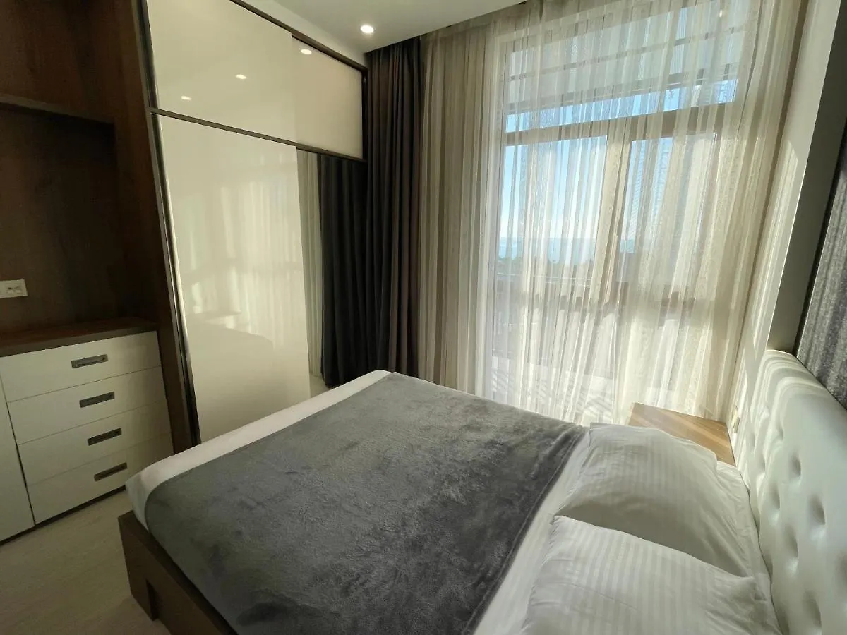 Apartments At Like House バトゥーミ